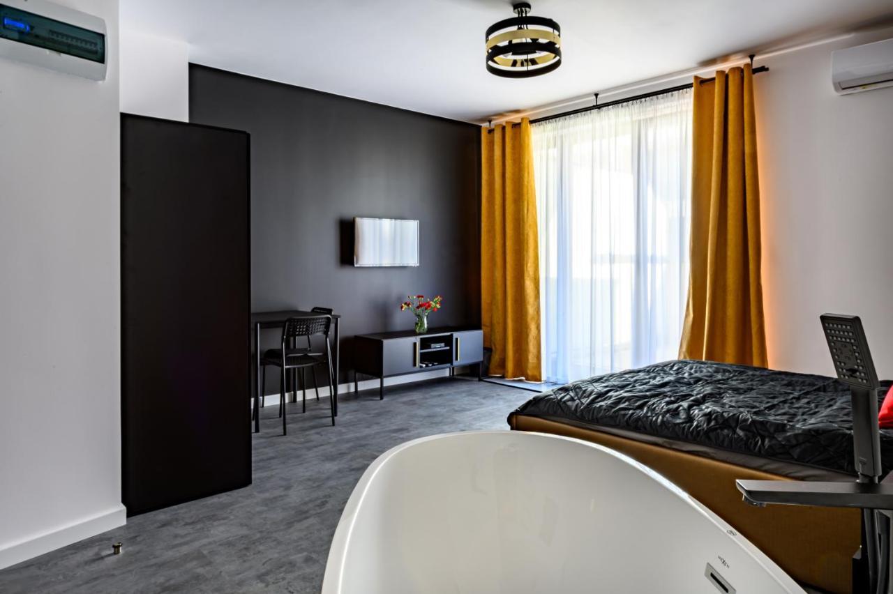 5th Floor Apartament